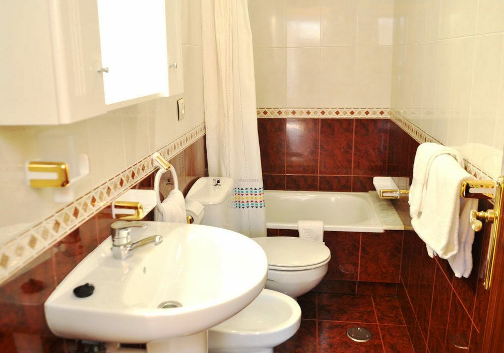 Hostal Residencia Bahia Laxe Eksteriør bilde